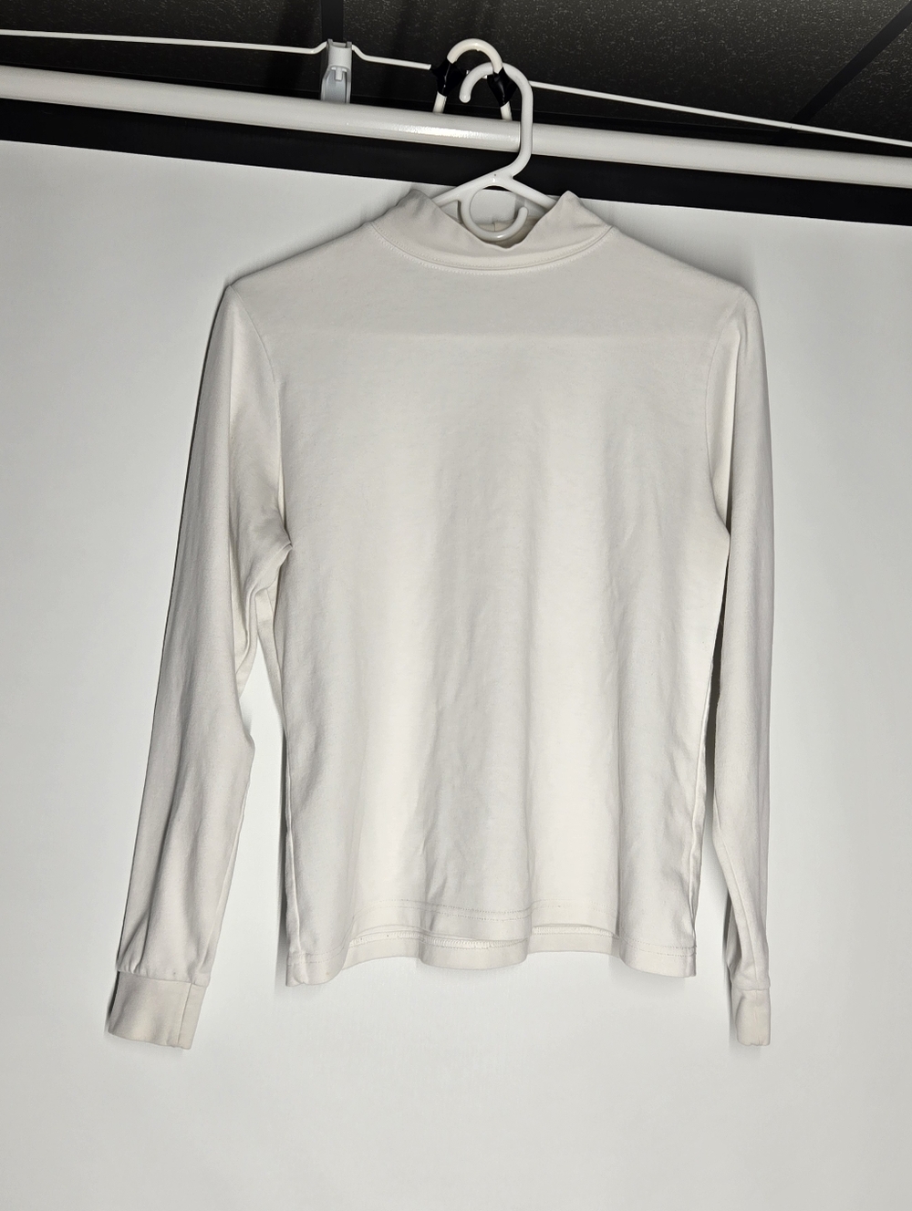 L.L. Bean Women's Cream Turtle Neck Long Sleeve Tee